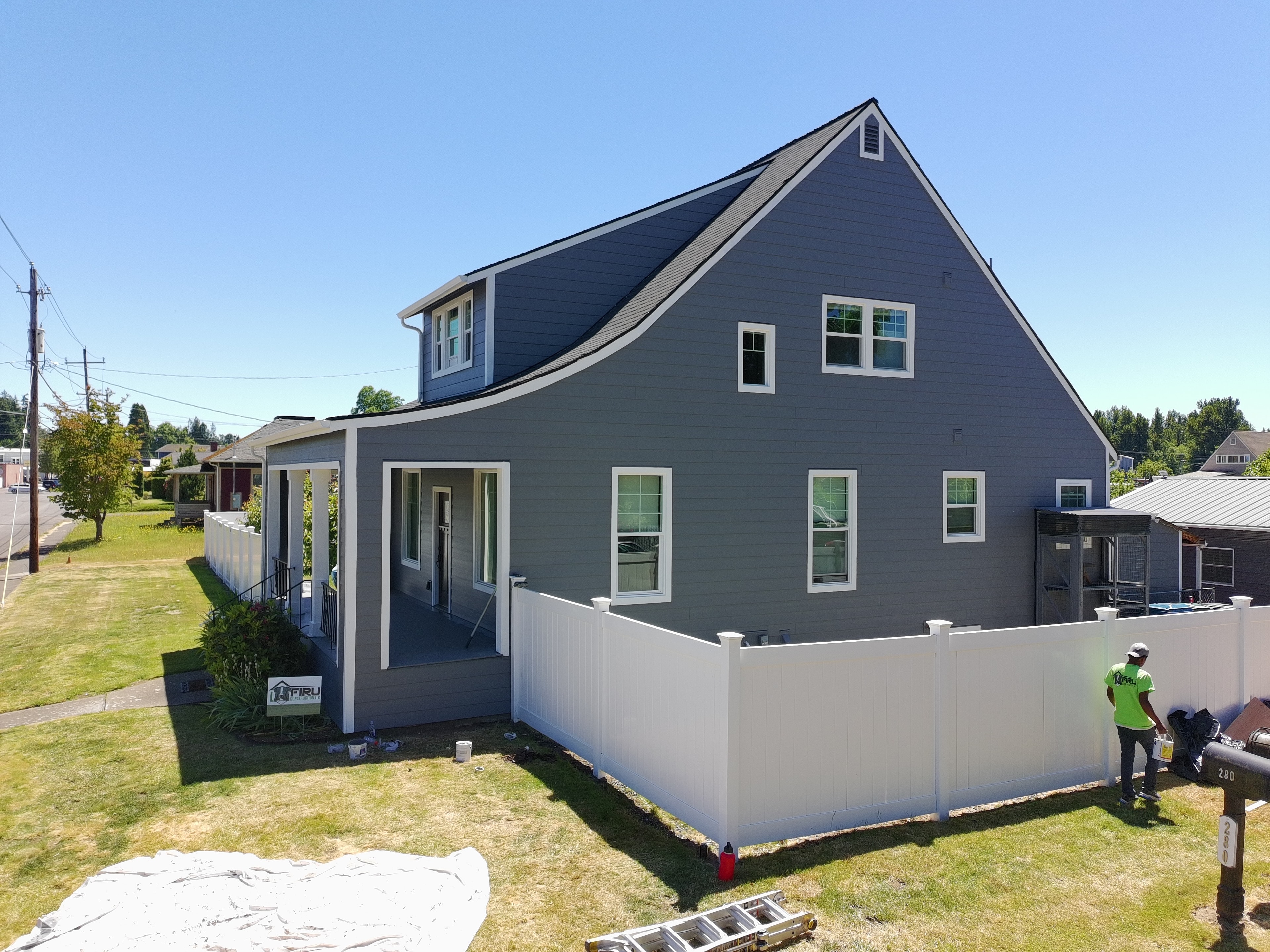 Full Siding Replacement — James Hardie Cedarmill® - Stayton, OR